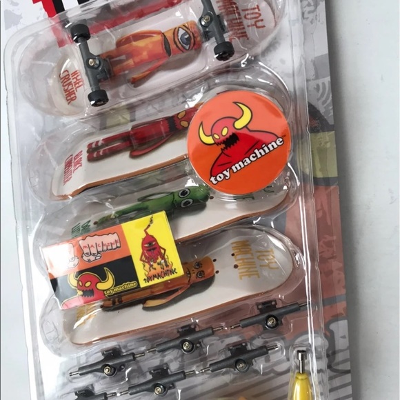 Tech Deck Toy Machine Fingerboards NIB. Build 4 boards any way you want! - Picture 2 of 3